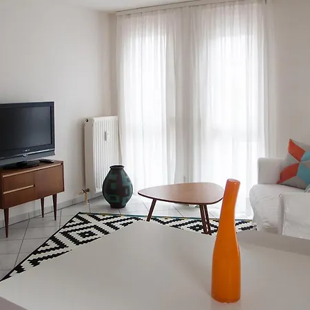 Gemuetliche Mit Sonniger Terrasse *